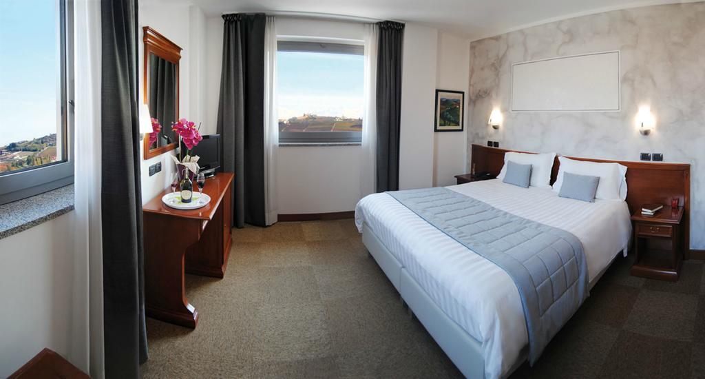 Medea (adults Only) 3* Alba (Piedmont)